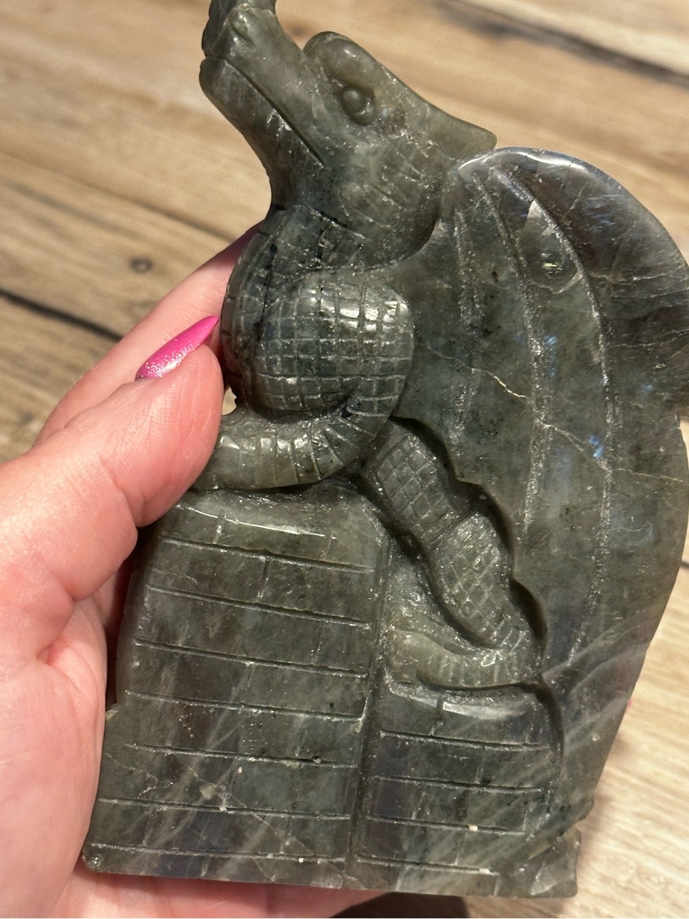 Labradorite Dragon Carving on Castle Tower – Blue Flash – Hand Carved Crystal - Picture 6 of 7